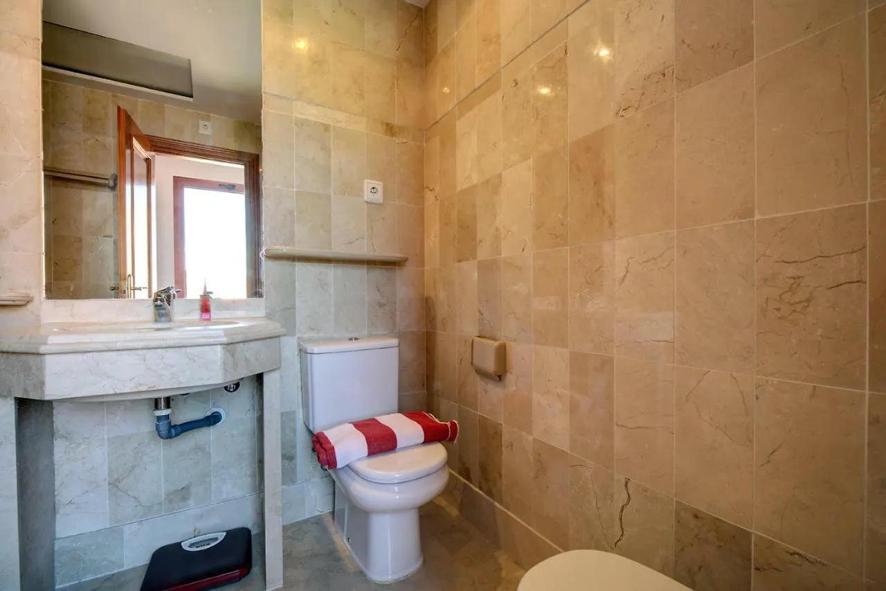 Alicate Apartment Marbella