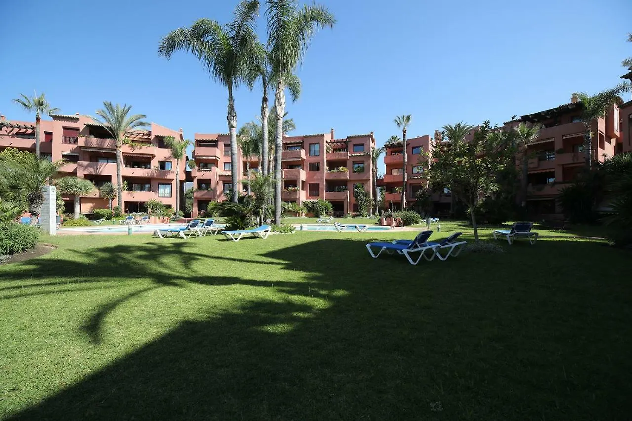 Alicate Apartment Marbella 0*,