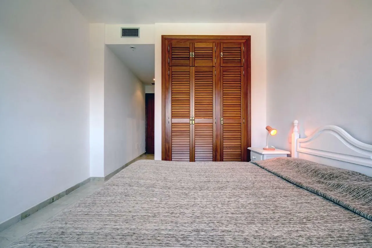 Alicate Apartment Marbella