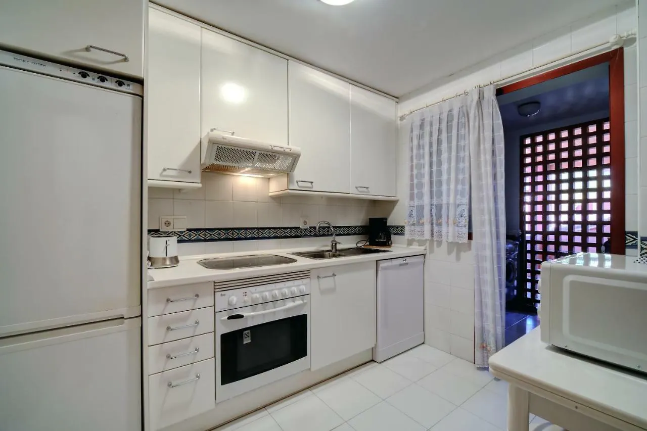 Alicate Apartment Marbella 0*,